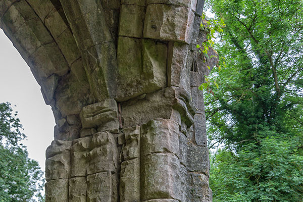 Roche Abbey, Rotherham architecture