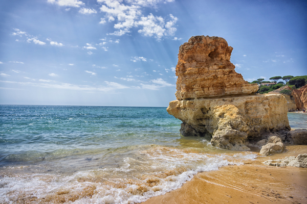 Olhos de Agua, Portugal